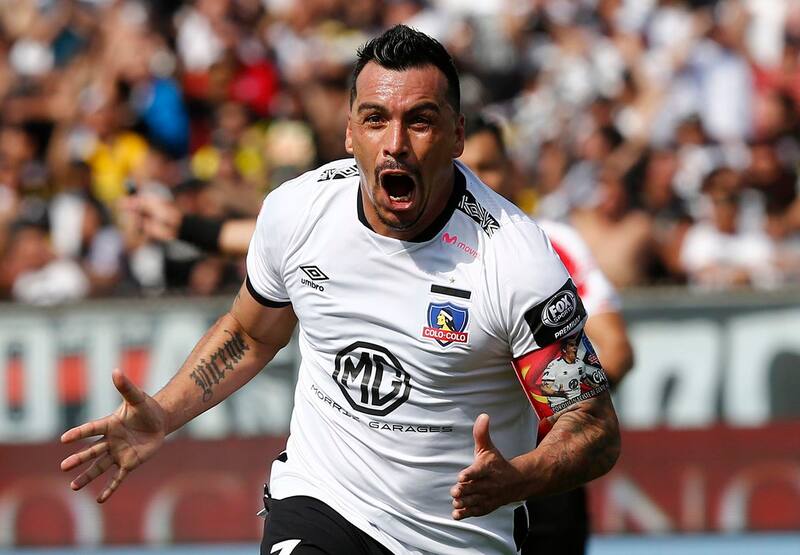 Futbol, Colo Colo vs Universidad de Chile
Novena fecha, segunda vuelta Campeonato 2019.
El jugador de Colo Colo Esteban Paredes celebra su gol Universidad de Chile durante el partido de primera division realizado en el estadio Monumental de Santiago, Chile.
05/10/2019
Marcelo Hernandez/Photosport
Football, Colo Colo vs Universidad de Chile
Ninth date, second round Championship 2019.
Colo Colo's player Esteban Paredes celebrates against Universidad de Chile during the first division football match held at the Monumental stadium in Santiago, Chile.
05/10/2019
Marcelo Hernandez/Photosport