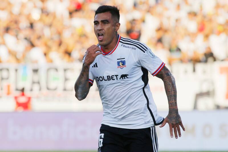 Darío Lezcano será titular en la visita de Colo Colo a Cobresal (Foto: Aton)