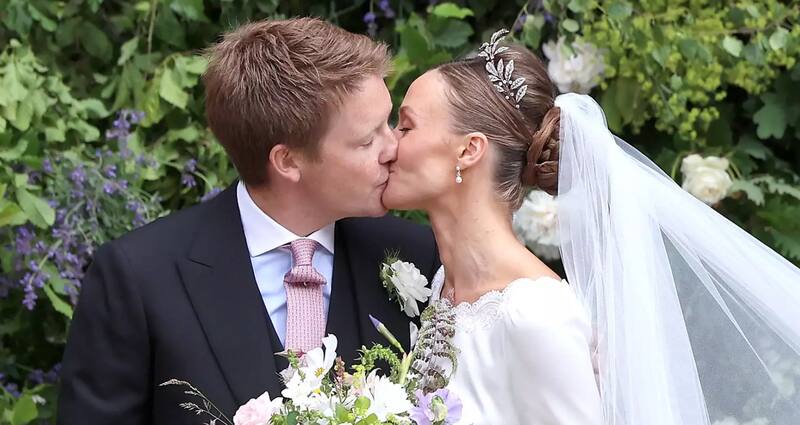 Los duques de Westminster se casaron el viernes 7 de junio por la mañana.