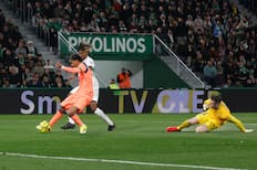 VIDEO |El padre de Lamine Yamal lanzó una frase que todo España comenta en pleno partido del Barcelona