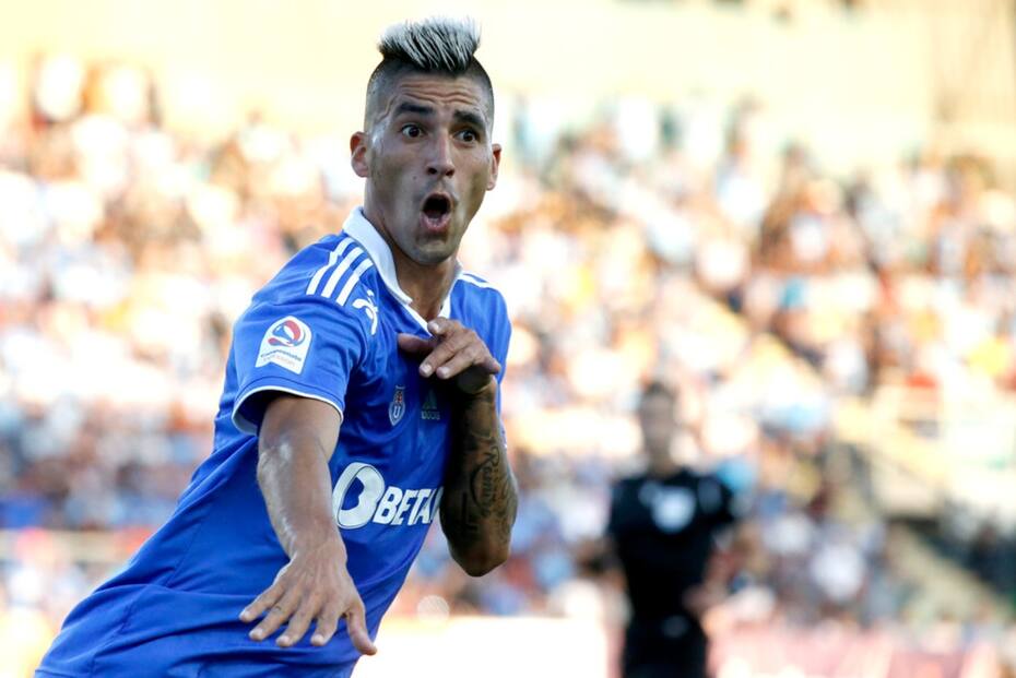 El delantero de la U exhibió su mejor juego en lo que va de su estadía en Chile