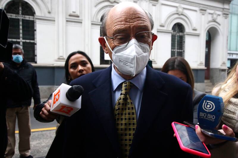 ¿Quién es Juan Emilio Cheyre?