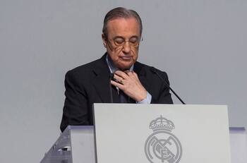 Florentino Pérez da negativo en la prueba PCR y está libre de COVID