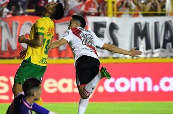 VIDEO | ¡Golazo! Así fue el segundo tanto de Pablo Solari para River Plate ante Defensa y Justicia