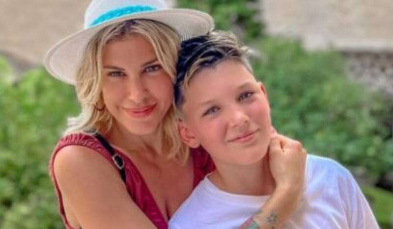 reveló cómo le contó a su hijo su paso por Playboy.