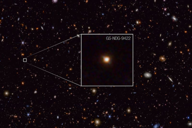 Captan información inédita sobre galaxia en plena fase de formación de estrellas.