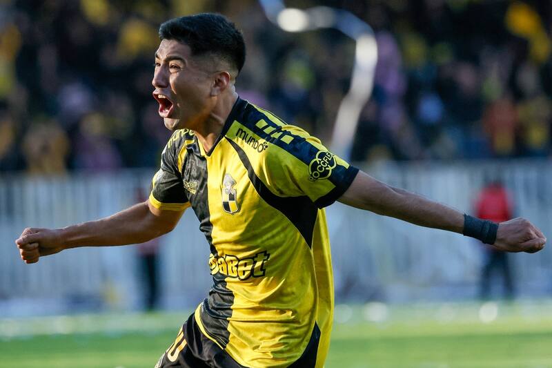 Los dirigidos por Esteban González levantaron el primer título de su historia. Foto: Agencia ATON.