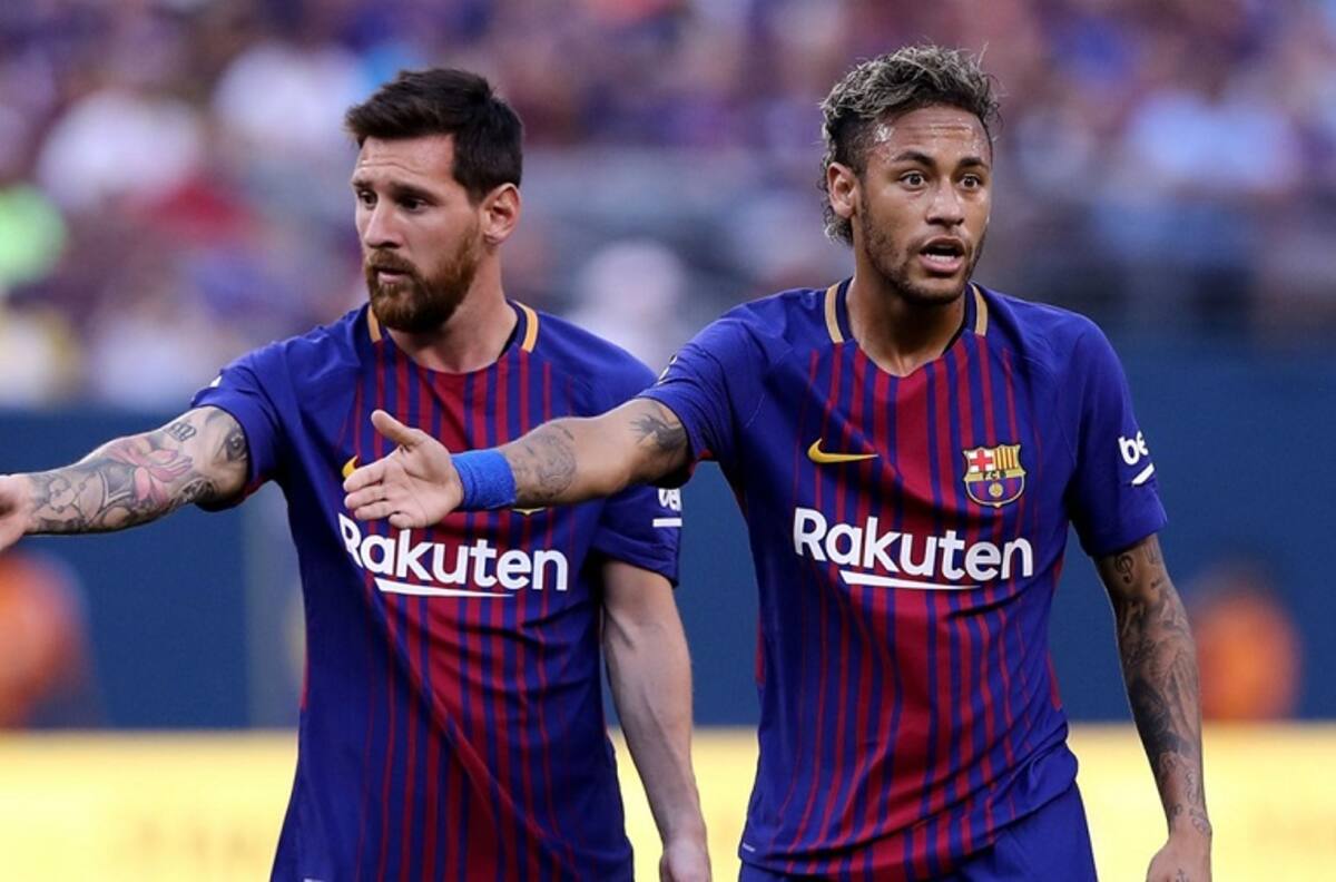 Louis van Gaal lanzó contundentes críticas a Lionel Messi y Neymar por su juego "individualista"