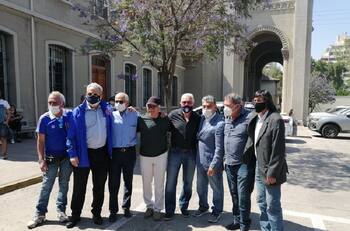 Amigos, compañeros y rivales: Todos llegaron a despedir al gran "Tanque" Campos