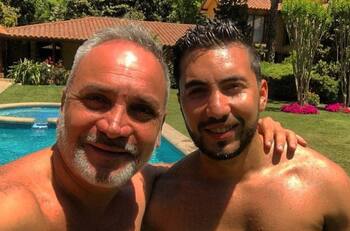En espectaculares playas: El especial panorama de Lucho Jara y su hijo Luis Felipe