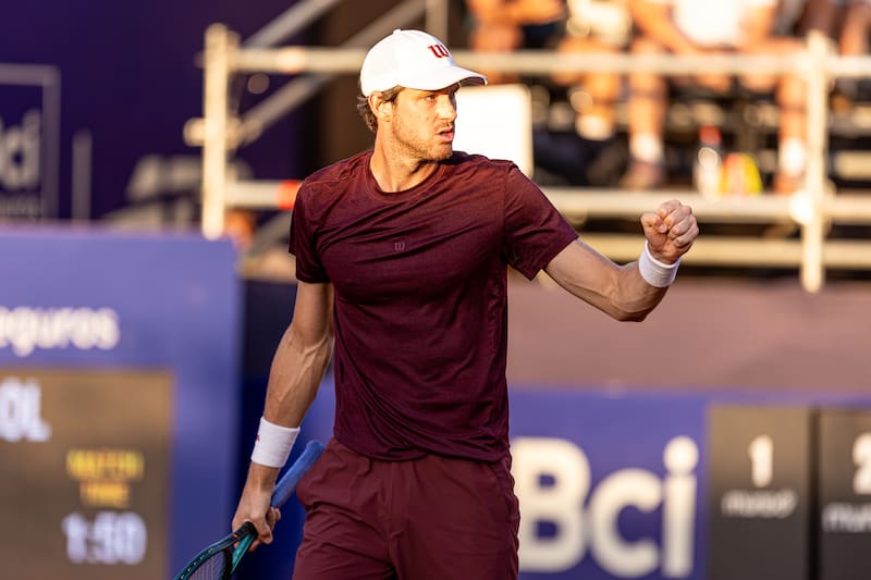 Con la idea de volver a los puestos destacados del Ranking ATP, el tenista nacional comienza su participación en el Circuito Challenger. Foto: Felipe Escobedo / En Cancha