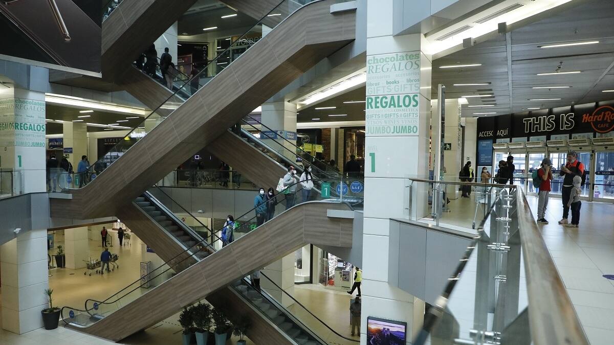 Región Metropolitana a Fase 2: "Balde de agua fría" para el comercio