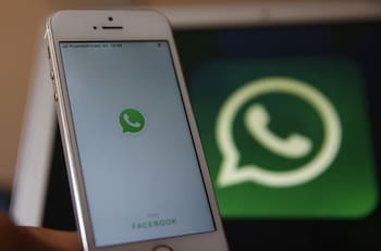 WhatsApp reporta falla masiva en su aplicación afectando a miles de usuarios
