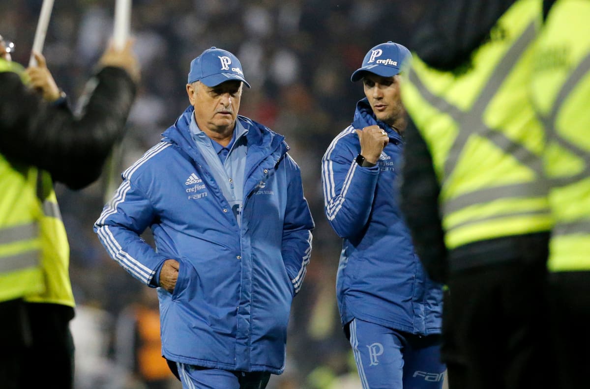 Por dichos políticos Felipe Scolari no querría venir a Colo Colo