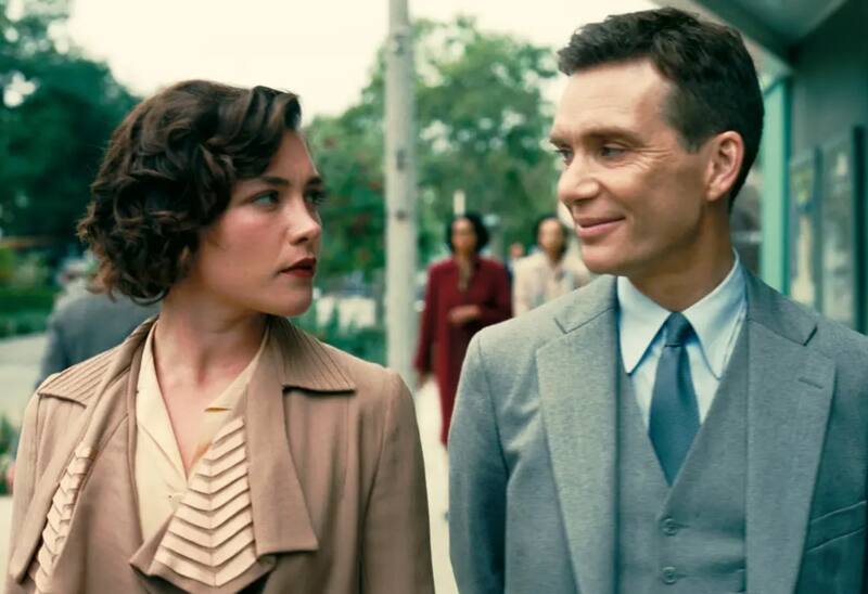 La pareja protagonizó juntos la película como J. Robert Oppenheimer y su amante, Jean Tatlock.