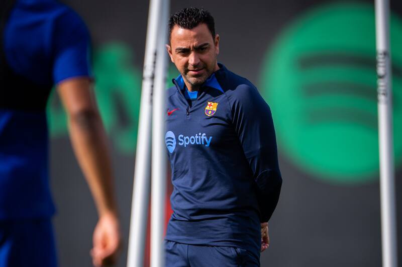 Xavi podría recibir a un nuevo delantero estelar. Foto: @FCBarcelona