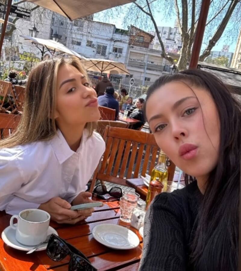 Daniela Aránguiz junto a Chama en Buenos Aires. Créditos: Instagram