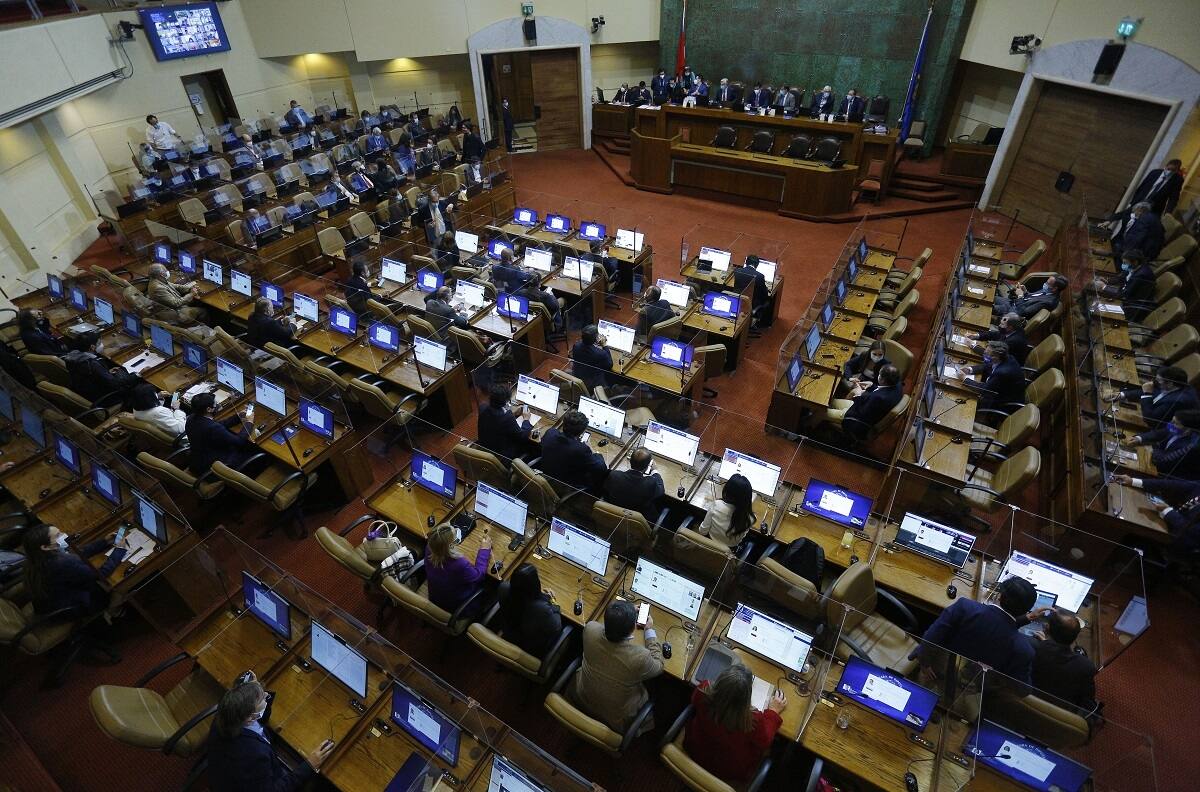 Segundo retiro 10% AFP: Comisión de Hacienda despachó el proyecto a Sala sin reintegro obligatorio
