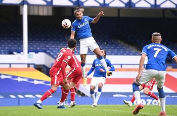 ¡Duró poco la fiesta roja! Dominic Calvert-Lewin anotó el empate para Everton