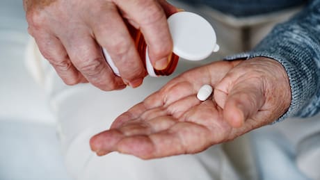 ISP emite advertencia por medicamento que podría generar ideaciones suicidas y efectos adversos en la salud mental