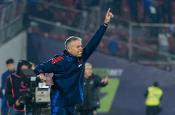 Confianza total: Gustavo Álvarez sorprende con dos decisiones en el equipo de la U ante Unión Española