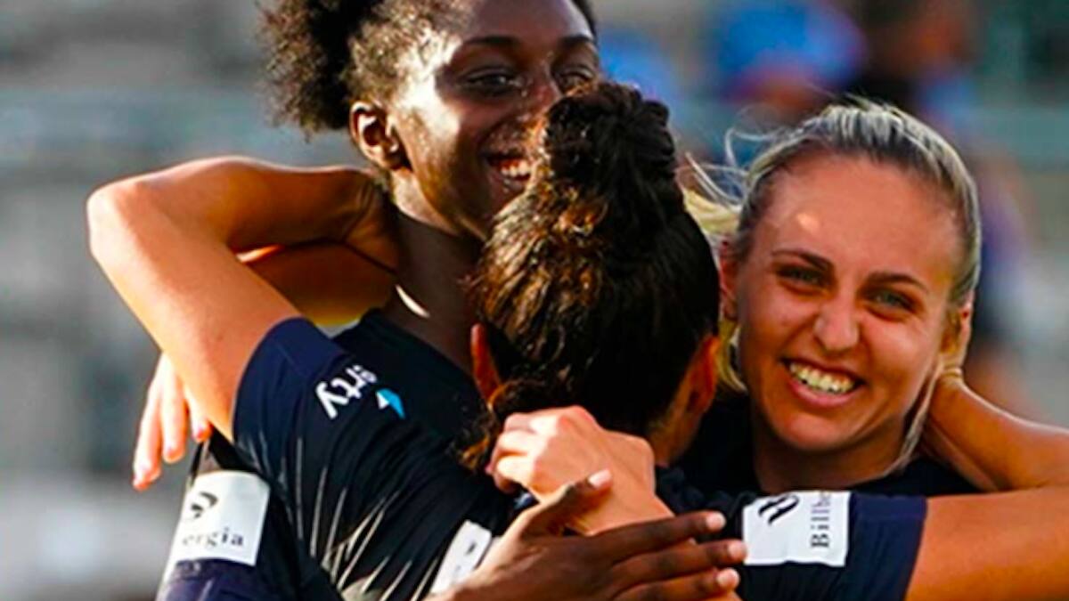 María José Rojas se lució con un triplete y fue ovacionada por los hinchas australianos