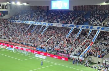 VIDEO | El cántico de los hinchas de la UC que calienta el partido contra Boca Juniors por Copa Libertadores