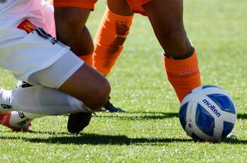 Otra víctima en Primera B: renunció entrenador de equipo que pelea por no descender