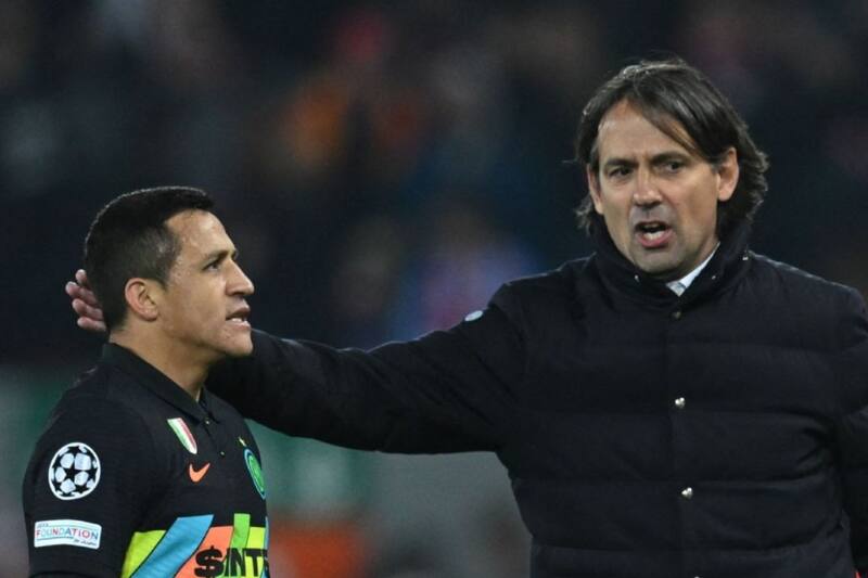 tuvo varios cruces con Simone Inzaghi en Inter de Milán