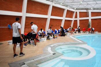 ¿Jugarán? Así se entrenan Esteban Paredes y Jorge Valdivia en Quito antes del debut en la Sudamericana