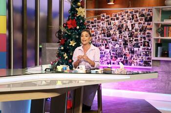 ¿Nueva contratación? Coni Roberts reapareció en TV y sorprendió en programa de Canal 13
