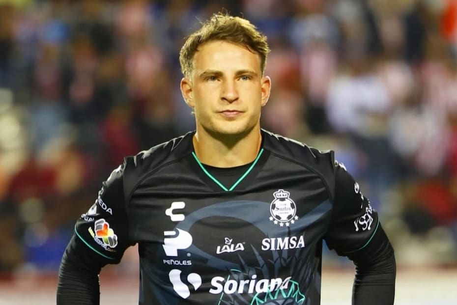 , delantero chileno del Santos Laguna. Foto: @BrunoBarti.