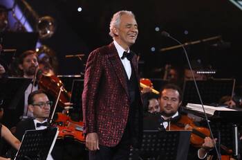 “Haciendo historia en el Festival de Viña”: Las reacciones que marcaron la presentación de Andrea Bocelli en la Quinta Vergara