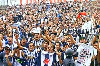 Igual que Santiago Wanderers: Un grande de Perú también exige que se le reconozca un título de hace casi un siglo