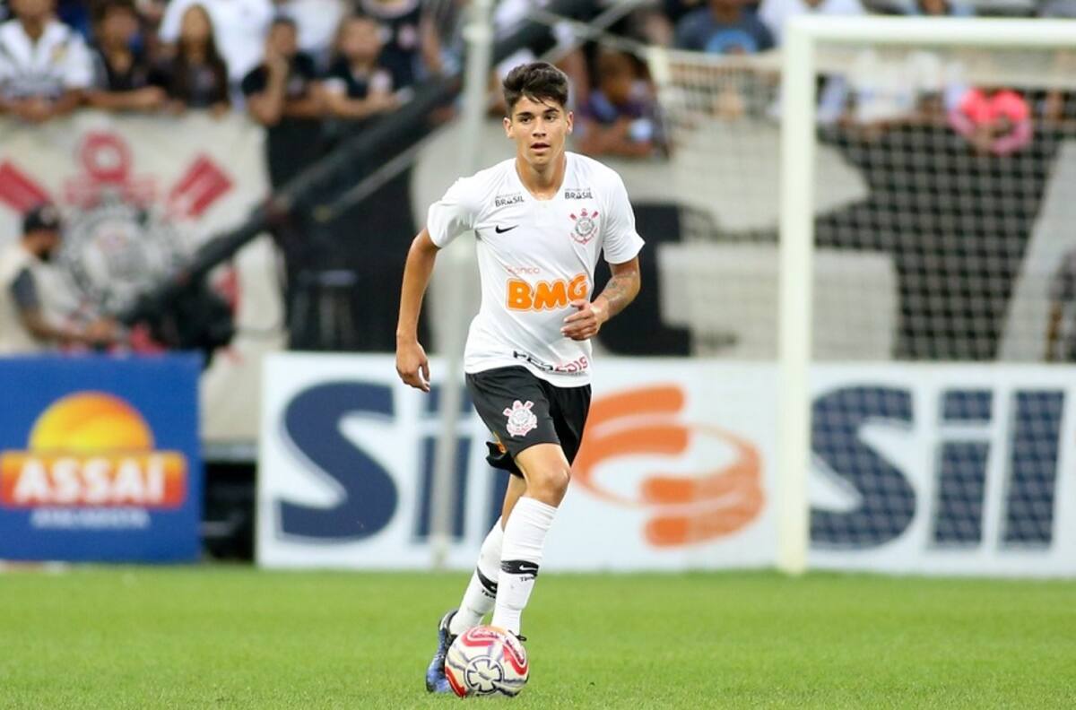 Corinthians de Ángelo Araos reportó 13 casos positivos por coronavirus