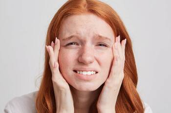 ¡Evita las dolorosas cirugías! Remedios naturales para levantar el párpado