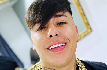 Quién es Bayron Fire, destacado cantante chileno del género urbano