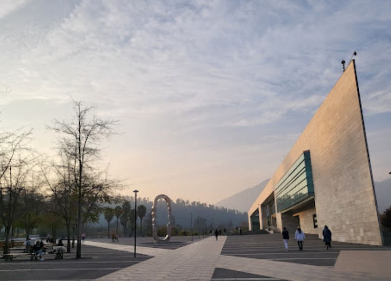 mantiene una postura firme en defensa de los intereses vecinales.Créditos: Google Maps.