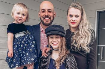 "Con muchísimo amor": Eliana Albasetti presenta al nuevo y pequeño integrante de su familia