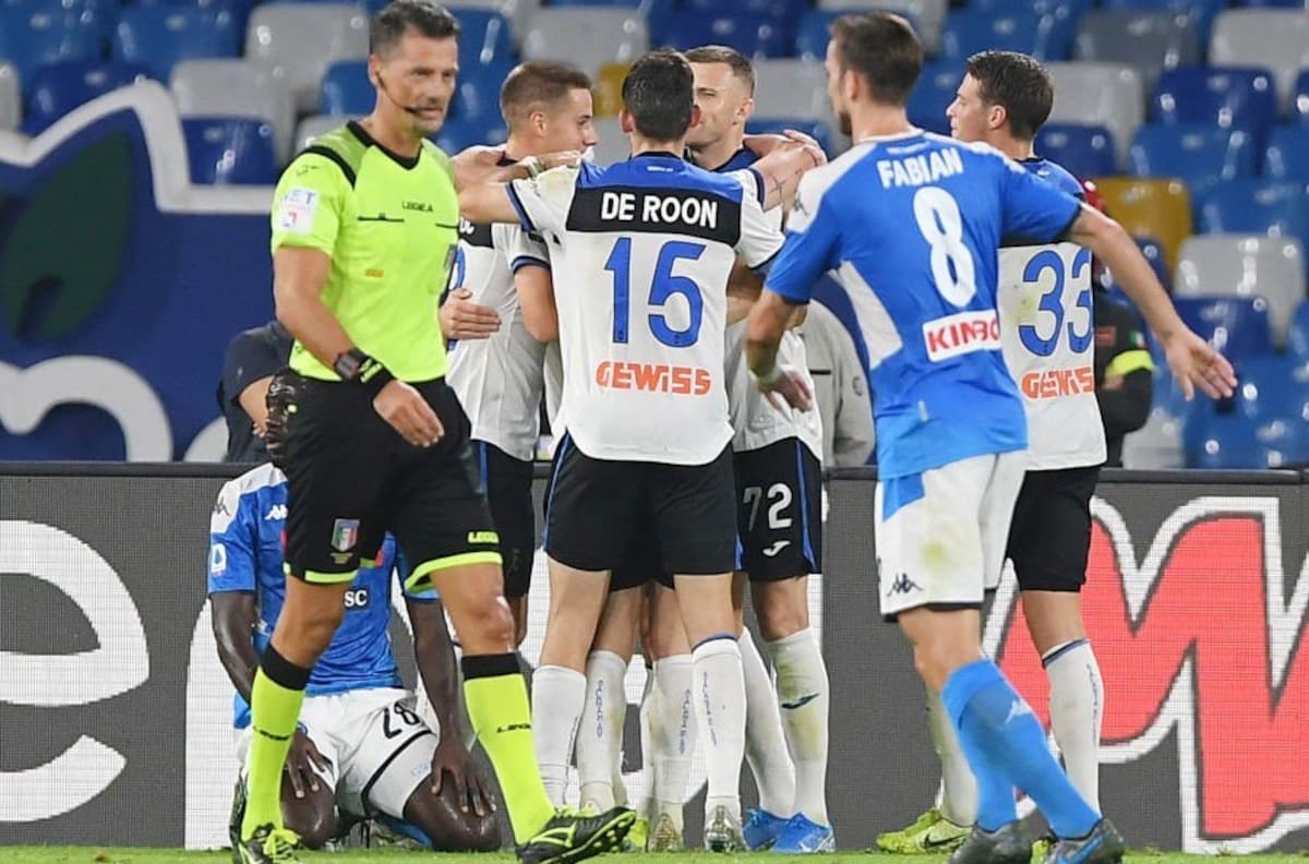 Con polémica, Napoli rescató empate ante Atalanta en la Serie A
