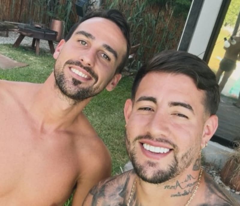 El delantero subió una foto en Argentina junto a Salvador Sánchez, con quien coincidió en Coquimbo Unido.