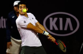 No pudo: Cristian Garín se retiró del ATP de Santiago ante Thiago Seyboth Wild