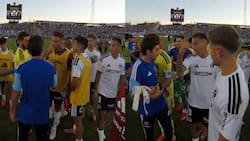 Tenso cruce de Meneghini en el Superclásico: Javier Correa se metió y lo encaró junto a jugadores de Colo Colo