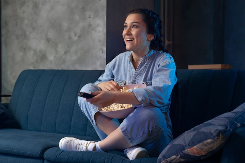 El aparato tiene un sistema de sonido Dobly Digital Plus.