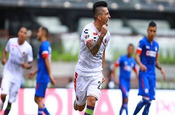 Bryan Carrasco anotó en empate de Veracruz ante Santos Laguna