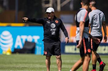 El futuro de Nico Castillo en América corre peligro tras despido de Miguel Herrera