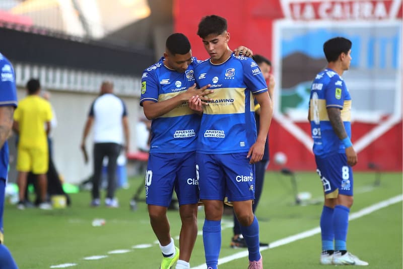La dupla técnica González-Barroso dirigirá a los viñamarinos el domingo ante Universidad de Concepción. Foto: Agencia Aton.