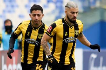 La gran noticia que recibió Fernández Vial en la previa del partido con Magallanes en la Primera B