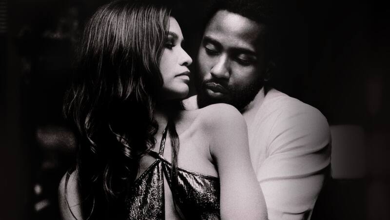 es una íntima historia en blanco y negro.