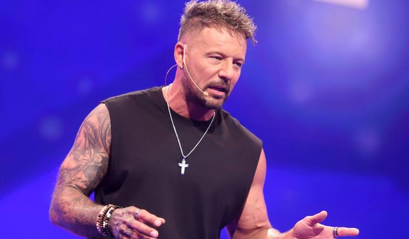 es protagonista del escándalo de la semana.